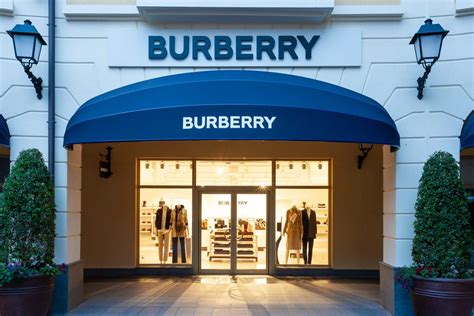 burberry outlet barcelona horario|Tiendas outlet .